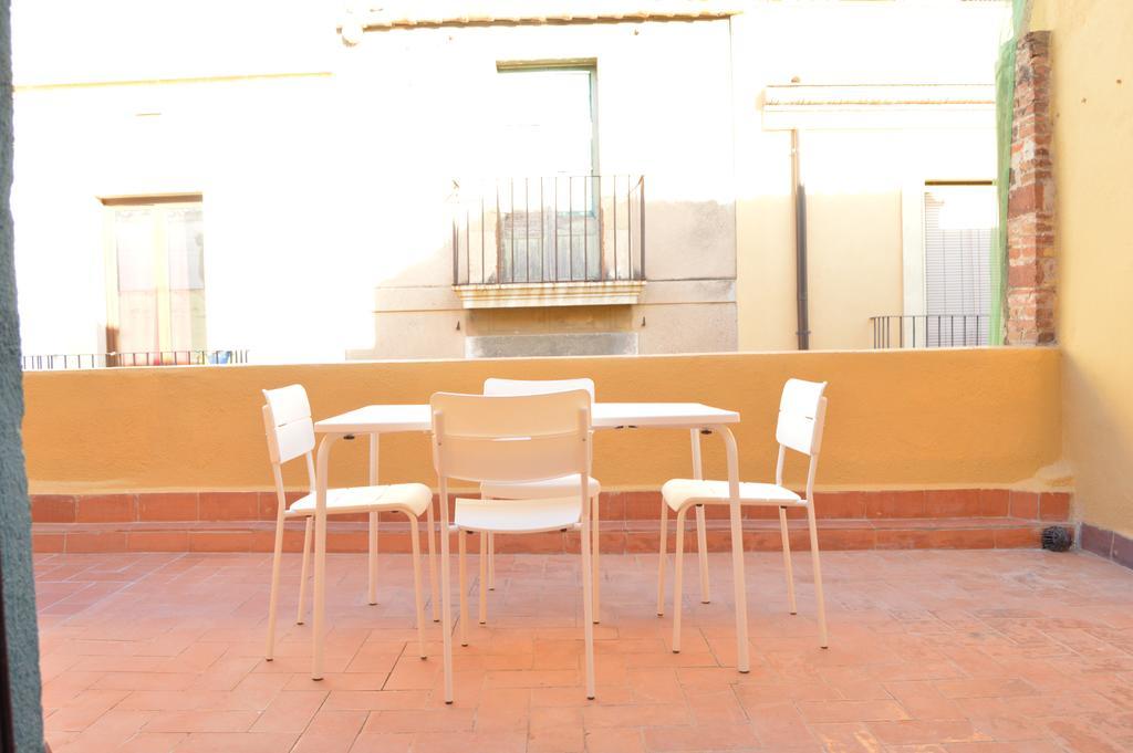 Tarragona Suites Mediona Extérieur photo