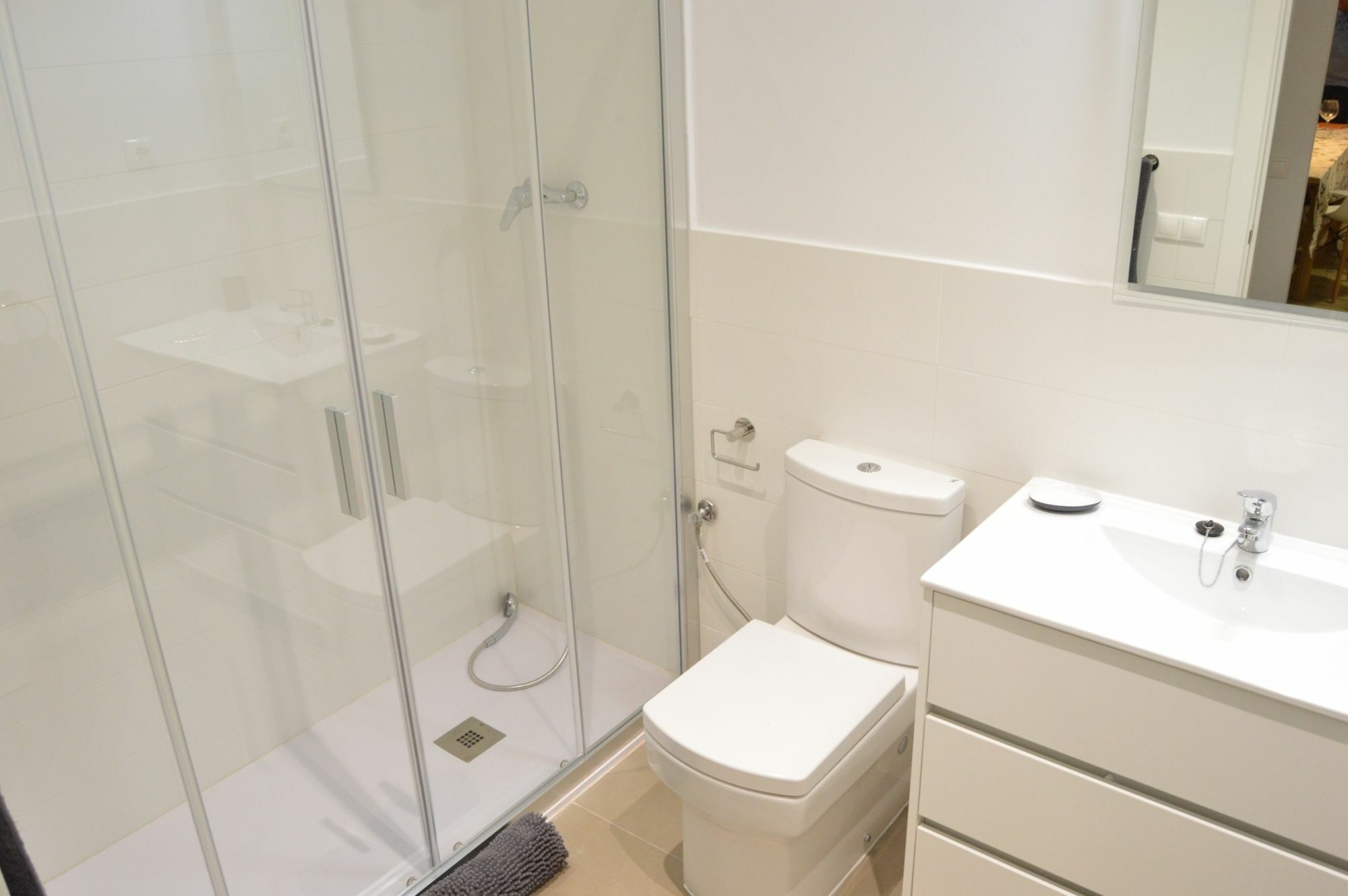 Tarragona Suites Mediona Extérieur photo