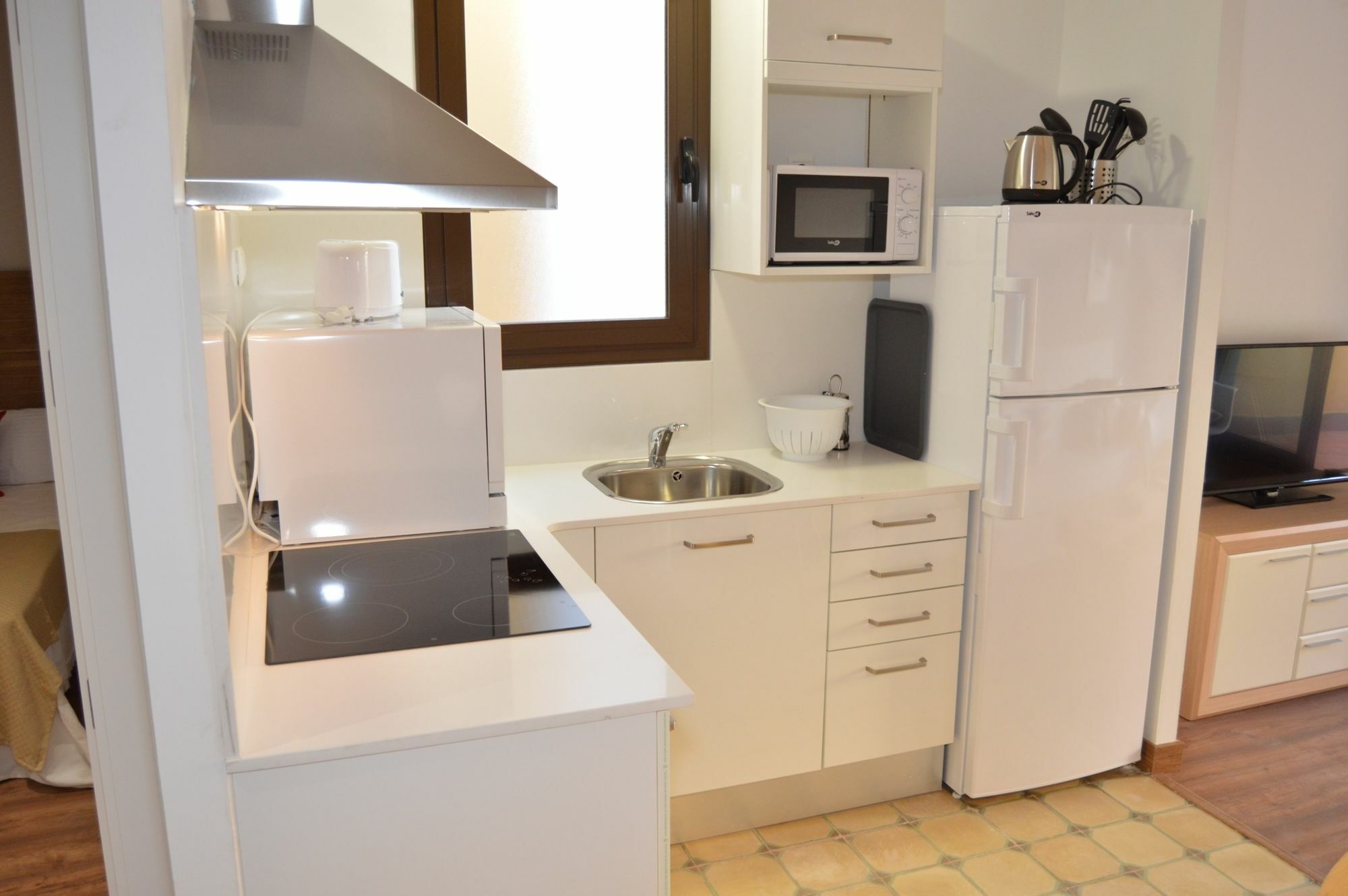 Tarragona Suites Mediona Extérieur photo