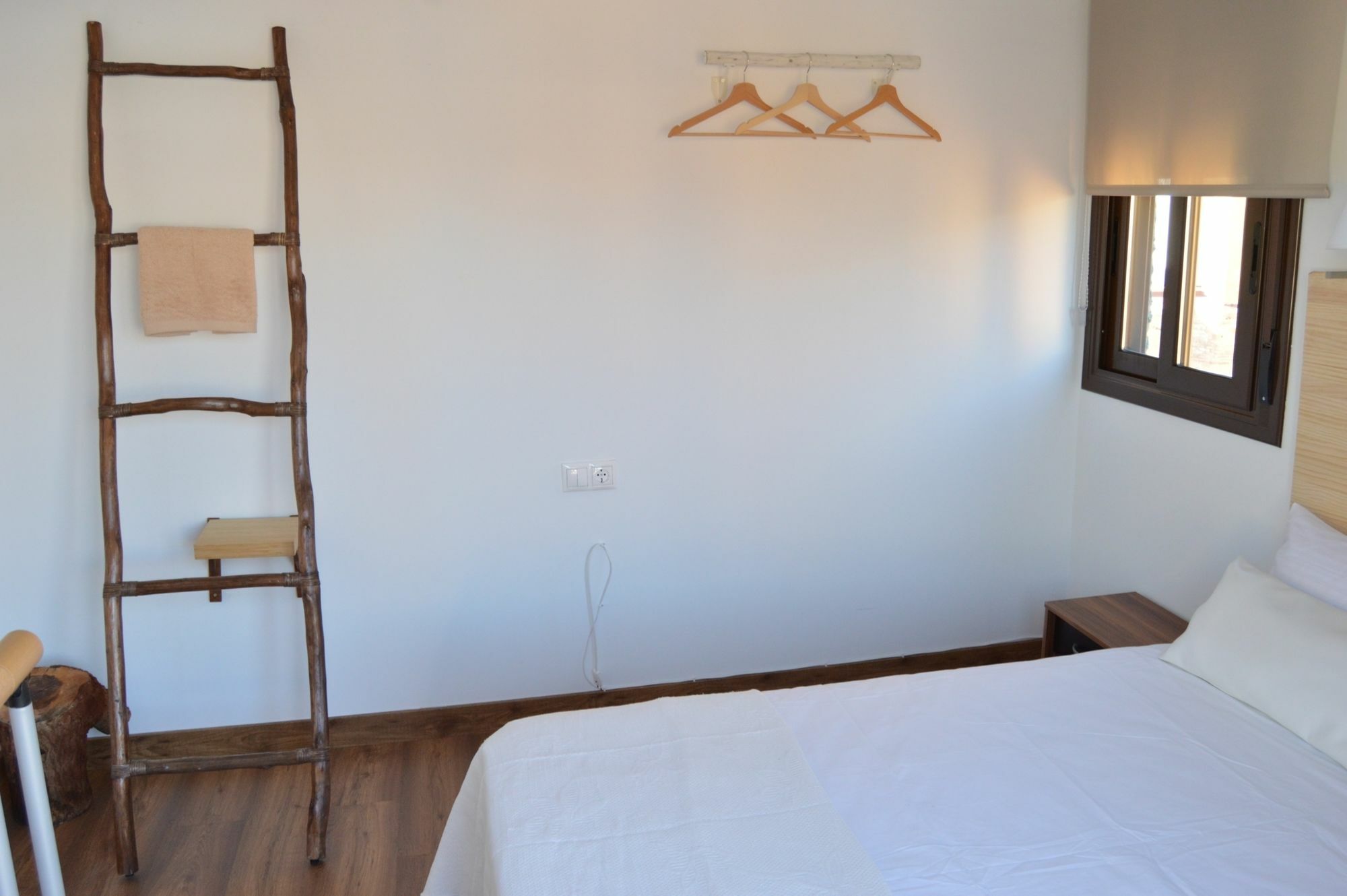 Tarragona Suites Mediona Extérieur photo