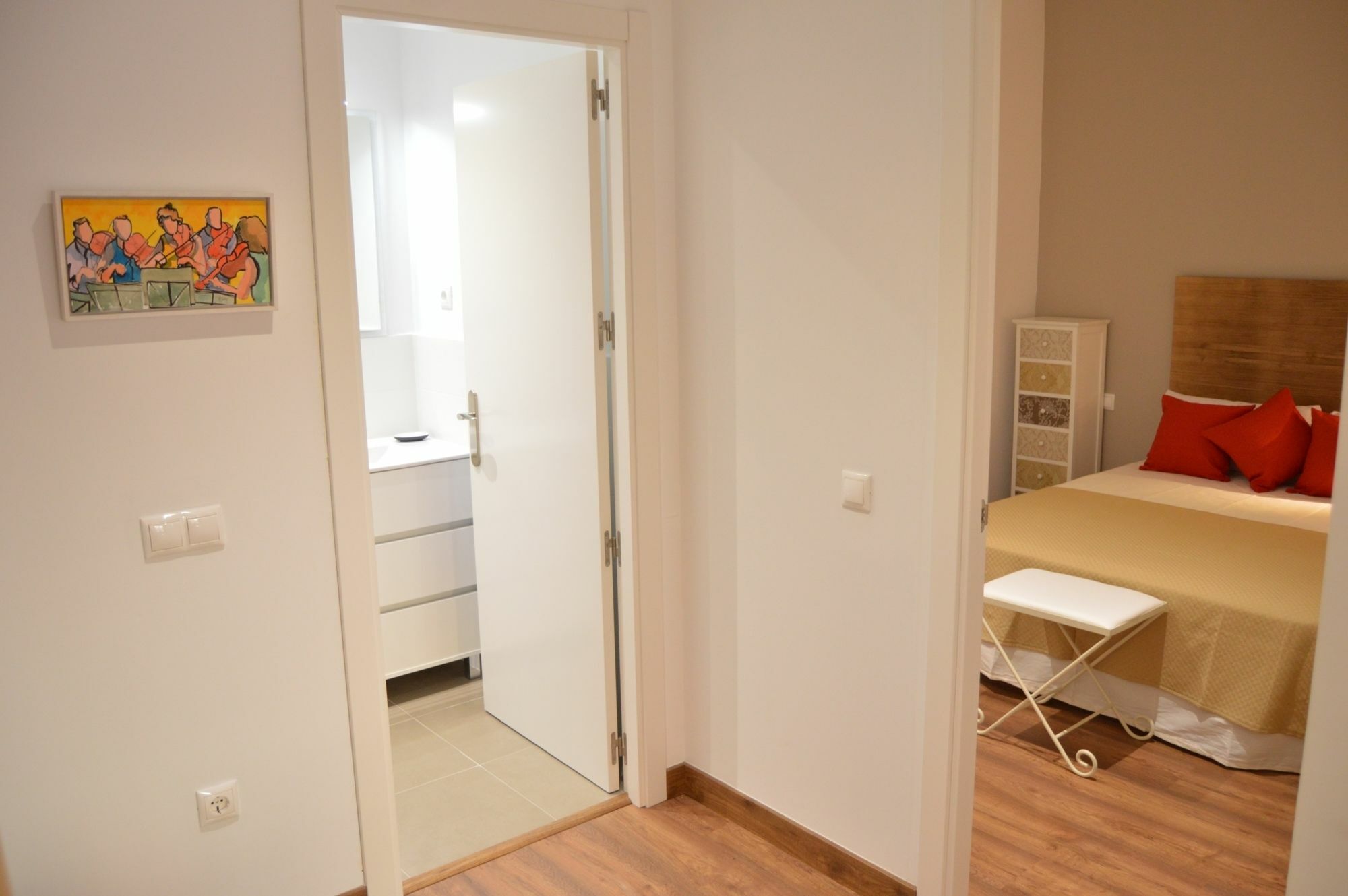 Tarragona Suites Mediona Extérieur photo